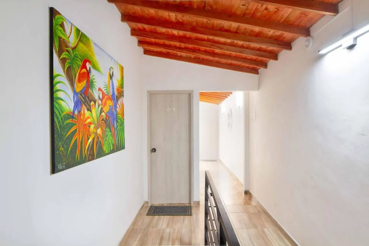 Aparthotel Miracle Medellín