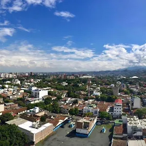 Mae's Skate House , Cali Colombia