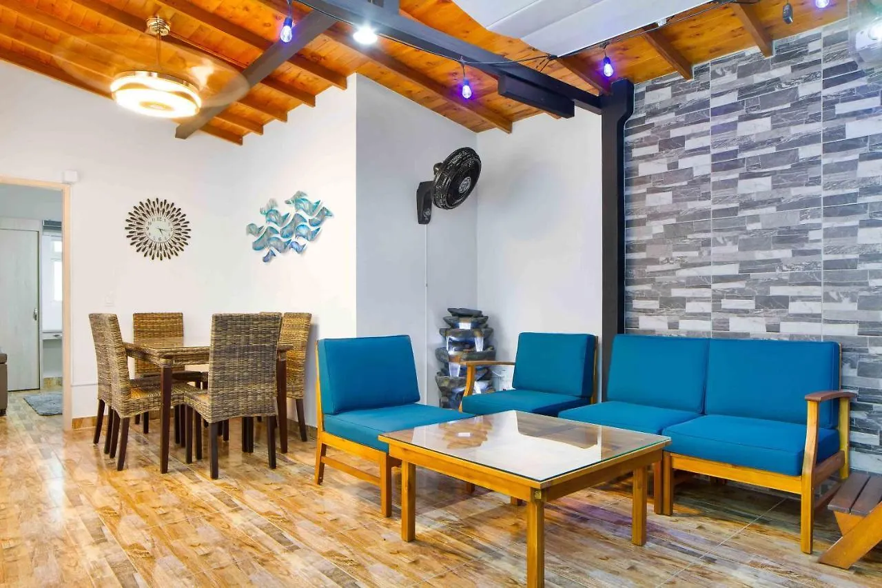 Miracle Aparthotel Medellin 0*,  Colombia